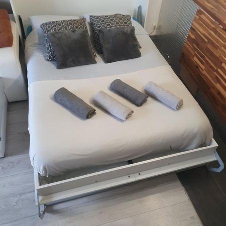 アルクイユCosy & Charming Logement Moderne Proche Parisアパートメント エクステリア 写真